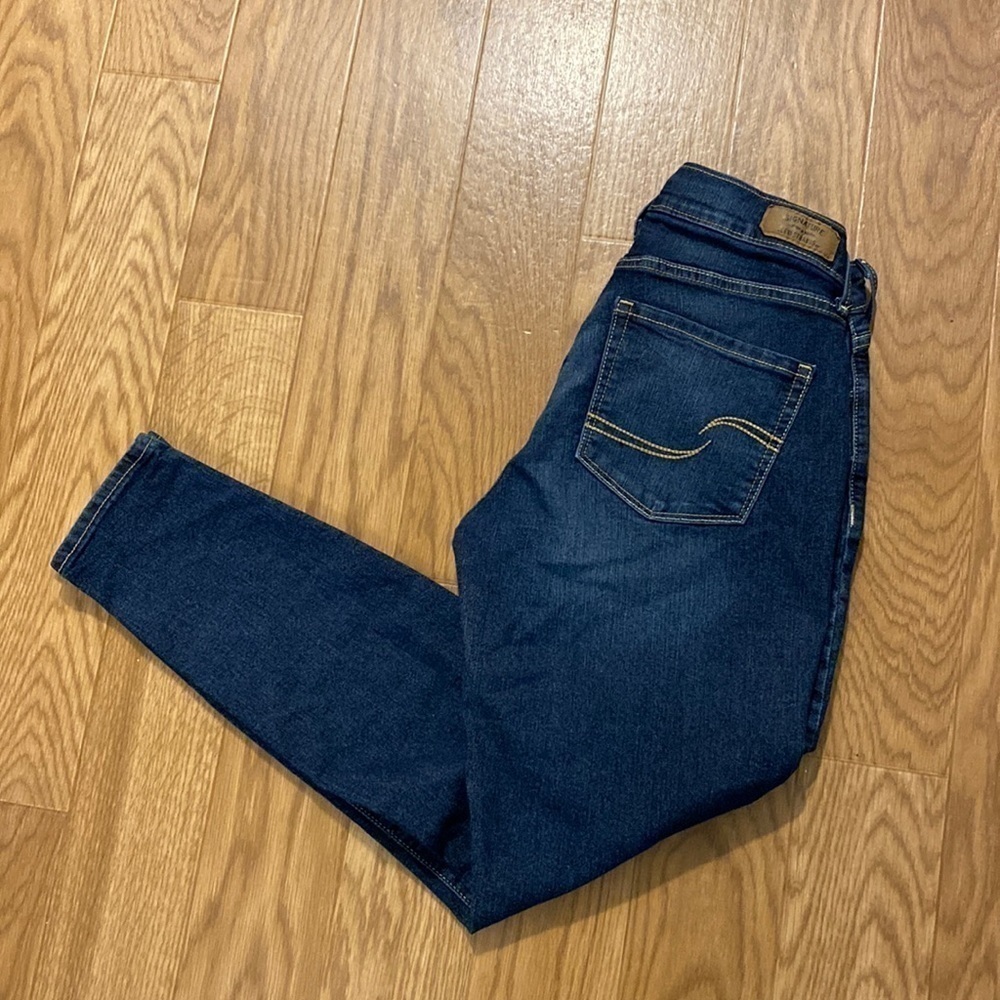 Levi Strauss Women’s Signature Curvy Skinny Jeans  (Size W28 x L32)
